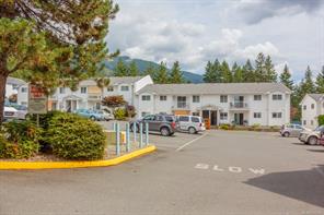 $305,500 - 211 Madill Rd<br>British Columbia, V0R 2G1