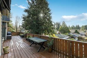 $950,000 - 1055 4th St<br>British Columbia, V9N 1H6