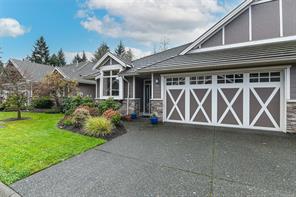 $674,500 - 2315 Suffolk Cres<br>British Columbia, V9N 3Z4