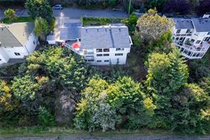 $1,000,000 - 208 Rockmount Pl<br>British Columbia, V9T 4H5