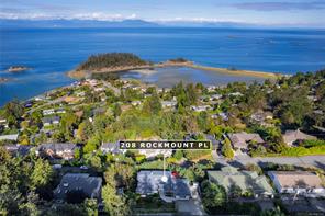 $1,000,000 - 208 Rockmount Pl<br>British Columbia, V9T 4H5