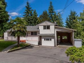 $750,000 - 502 Ninth St<br>British Columbia, V9R 1A7