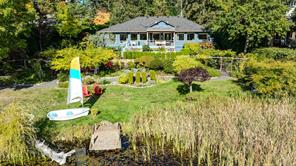 $1,575,000 - 3324 Rockhampton Rd<br>British Columbia, V9P 9H5