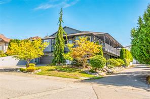 $1,188,000 - 3596 Huff Dr<br>British Columbia, V9Y 8B3