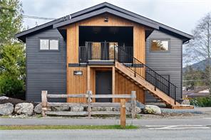 $759,000 - 1683 Larch Rd<br>Ucluelet, British Columbia, V0R 3A0