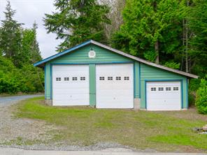 $1,635,000 - 398 Marine Dr<br>Ucluelet, British Columbia, V0R 3A0