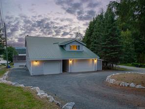 $1,999,000 - 9010 Lord Rd<br>Port Alberni, British Columbia, V9Y 9C1