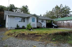 $975,000 - 520 Malon Lane<br>Tofino, British Columbia, V0R 2Z0