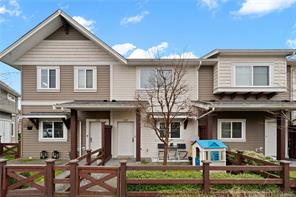 $525,000 - <strong>1720 Dufferin Cres, (Na Central Nanaimo)</strong><br>Nanaimo British Columbia, V9S 0B9