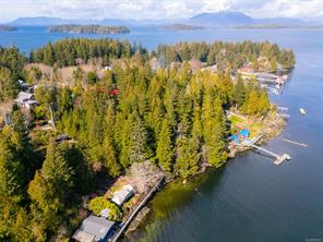 $888,888 - 167 Regent St<br>Bamfield, British Columbia, V0R 1B0