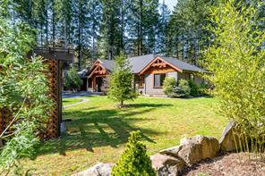 $2,250,000 - 1365 SIRIUS Rd<br>British Columbia, V0R 2M0