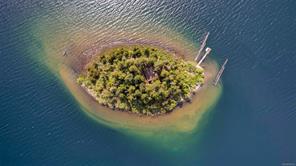 $1,375,000 - 7 Island #7 <br>British Columbia, V0R 2G0