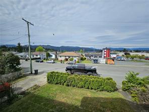 $555,555 - 3683 11th Ave<br>Port Alberni, British Columbia, V9Y 8T4