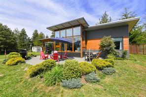 $979,000 - 4131 Pinecrest Rd<br>British Columbia, V0R 1T0