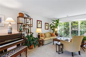$965,000 - 1059 Old Victoria Rd<br>Nanaimo, British Columbia, V9R 6R4