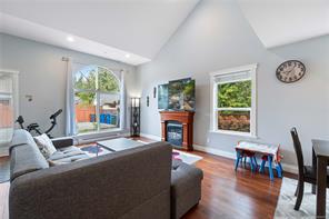 $669,000 - 5545 Turner Rd<br>Nanaimo, British Columbia, V9T 5M4