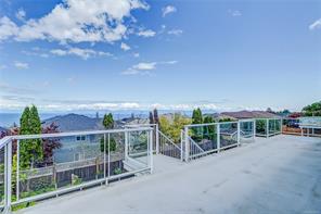 $1,125,000 - 6465 LaSalle Rd<br>Nanaimo, British Columbia, V9V 1P3