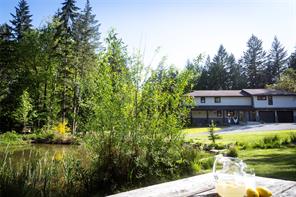 $2,098,000 - 6866 Doumont Rd<br>Nanaimo, British Columbia, V9T 6G9