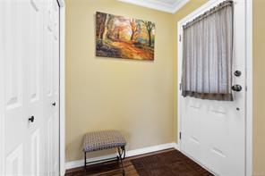 $649,000 - 4750 Uplands Dr<br>Nanaimo, British Columbia, V9T 5V1