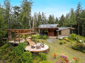 $10,000,000 - 0 Neilson Island<br>Tofino, British Columbia, V0R 2Z0