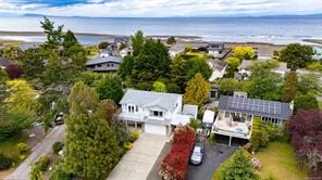 $799,800 - <strong>1571 Juan de Fuca Blvd, (PQ French Creek)</strong><br>Parksville/Qualicum British Columbia, V9P 1Y2