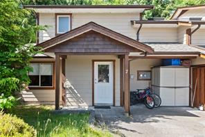 $699,000 - 1626 Holly Cres<br>Ucluelet, British Columbia, V0R 3A0