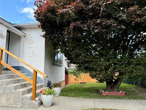 $480,000 - 4824/4830 Swanson St<br>Port Alberni, British Columbia, V9Y 6M8