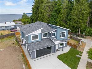 $1,399,900 - 3534 Bonnie Dr<br>Nanaimo, British Columbia, V9T 0L2