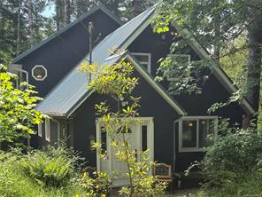 $1,599,000 - 8000 Beaver Creek Rd<br>Port Alberni, British Columbia, V9Y 8N2