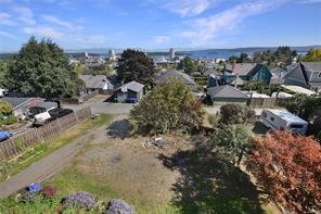 $799,900 - 418 Kennedy St<br>Nanaimo, British Columbia, V9R 2J5