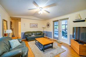 $479,900 - 10325 Lakeshore Rd<br>Port Alberni, British Columbia, V9Y 8G9
