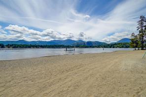 $349,900 - 10324 Lakeshore Rd<br>Port Alberni, British Columbia, V9Y 8Z6