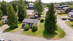 $649,000 - 222 Marine Dr<br>Ucluelet, British Columbia, V0R 3A0