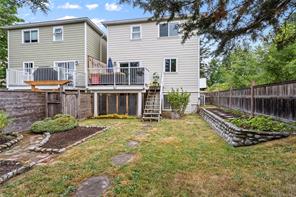 $888,900 - 5463 Godfrey Rd<br>Nanaimo, British Columbia, V9T 2J1