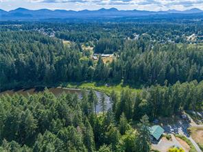 $2,390,000 - 1813 Rugg Rd<br>Nanaimo, British Columbia, V9X 1N1