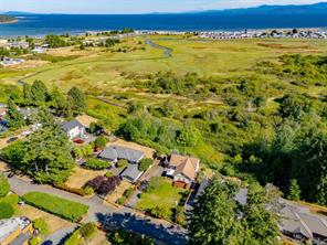 405 Heath Ave, (PQ Parksville) Parksville/Qualicum British Columbia, V9P 1V3 REMAX PROFESSIONALS $1,099,000 - 405 Heath Ave, (PQ Parksville) Parksville/Qualicum British Columbia, V9P 1V3