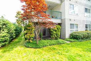 $349,300 - 690 3rd St, (Na University District) Nanaimo British Columbia, V9R 1W8