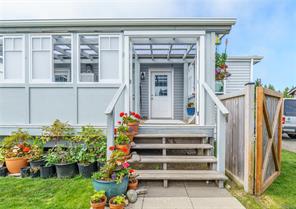 $365,000 - 423 Humpback Pl<br>Ucluelet, British Columbia, V0R 3A0