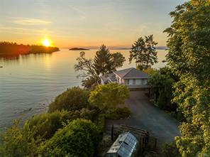 1545 Dorcas Point Rd, (PQ Nanoose) Parksville/Qualicum British Columbia, V9P 9B4 REMAX PROFESSIONALS $2,895,000 - 1545 Dorcas Point Rd, (PQ Nanoose) Parksville/Qualicum British Columbia, V9P 9B4