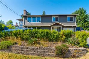 $750,000 - 3683 Cottleview Dr<br>Nanaimo, British Columbia, V9T 4G4
