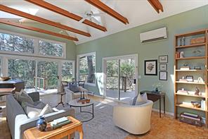 $1,995,000 - 2399 Garry Oak Dr<br>British Columbia, V9P 9G1