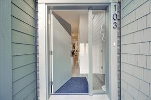 $649,000 - 5594 Linley Valley Dr<br>Nanaimo, British Columbia, V9T 0K1