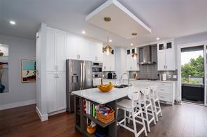 $1,349,000 - 2498 Lynburn Cres<br>Nanaimo, British Columbia, V9S 3T4