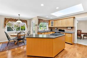 $879,000 - 5528 Woodland Cres<br>Port Alberni, British Columbia, V9Y 8E6