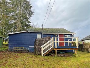 $485,000 - 486 Wakesiah Ave<br>Nanaimo, British Columbia, V9R 3K9