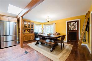 $899,900 - 1634 Cedar Rd<br>Nanaimo, British Columbia, V9X 1L4