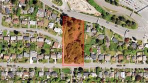 $2,800,000 - 565 Brechin Rd<br>Nanaimo, British Columbia, V9S 2X1