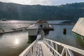 $699,900 - 11000 Central Lake Rd<br>Port Alberni, British Columbia, V9Y 8Z2