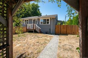$664,900 - 477 Watfield Ave<br>Nanaimo, British Columbia, V9R 3P6