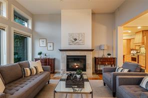 $1,268,000 - 6103 La Marche Pl<br>Nanaimo, British Columbia, V9V 1C3